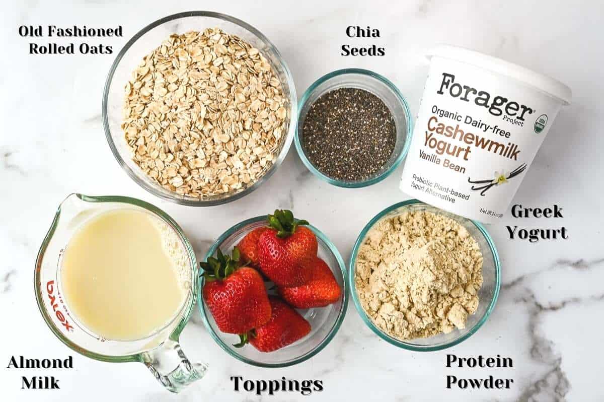 ingredients for this overnight oatmeal recipe