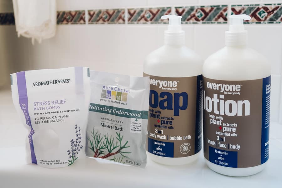 Looking to reduce stress naturally? healthy Lifestyle Blogger Momma Fit lyndsey is sharing her simple routine for how to reduce stress with natural products and healthy living tips