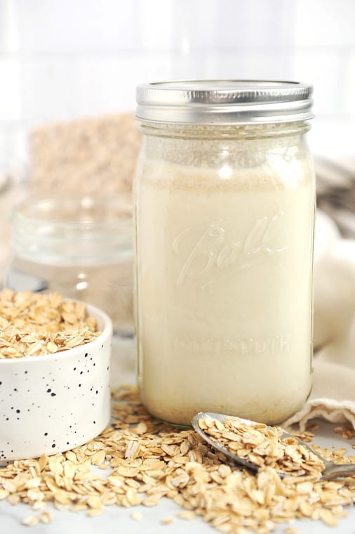 homemade oat milk recipe. how to make diy oat milk for a smoothie, latte, creamer, ice cream, or chia pudding