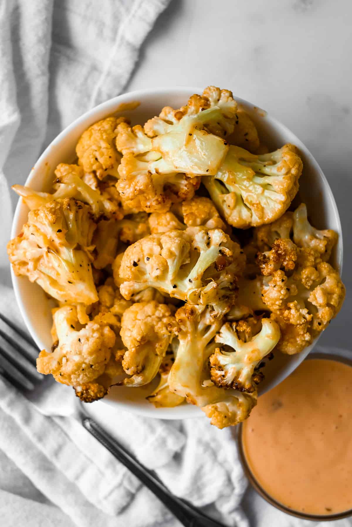 bowl of bang bang cauliflower with sauce