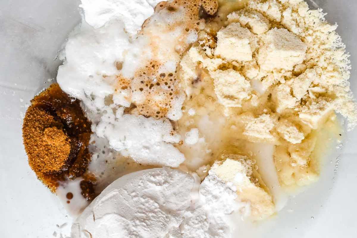 almond flour biscuit crust ingredients for blackberry cobbler in a bowl.