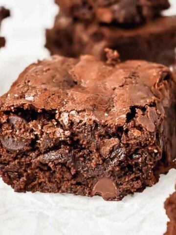 close up shot of fudgy oat flour brownies.