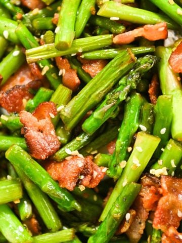close up image of asparagus and bacon.